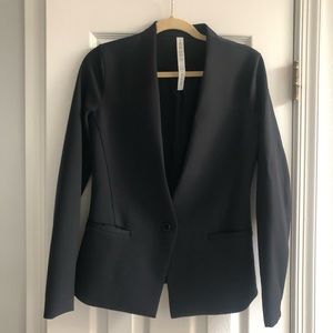 Lululemon Black Blazer Size 6
